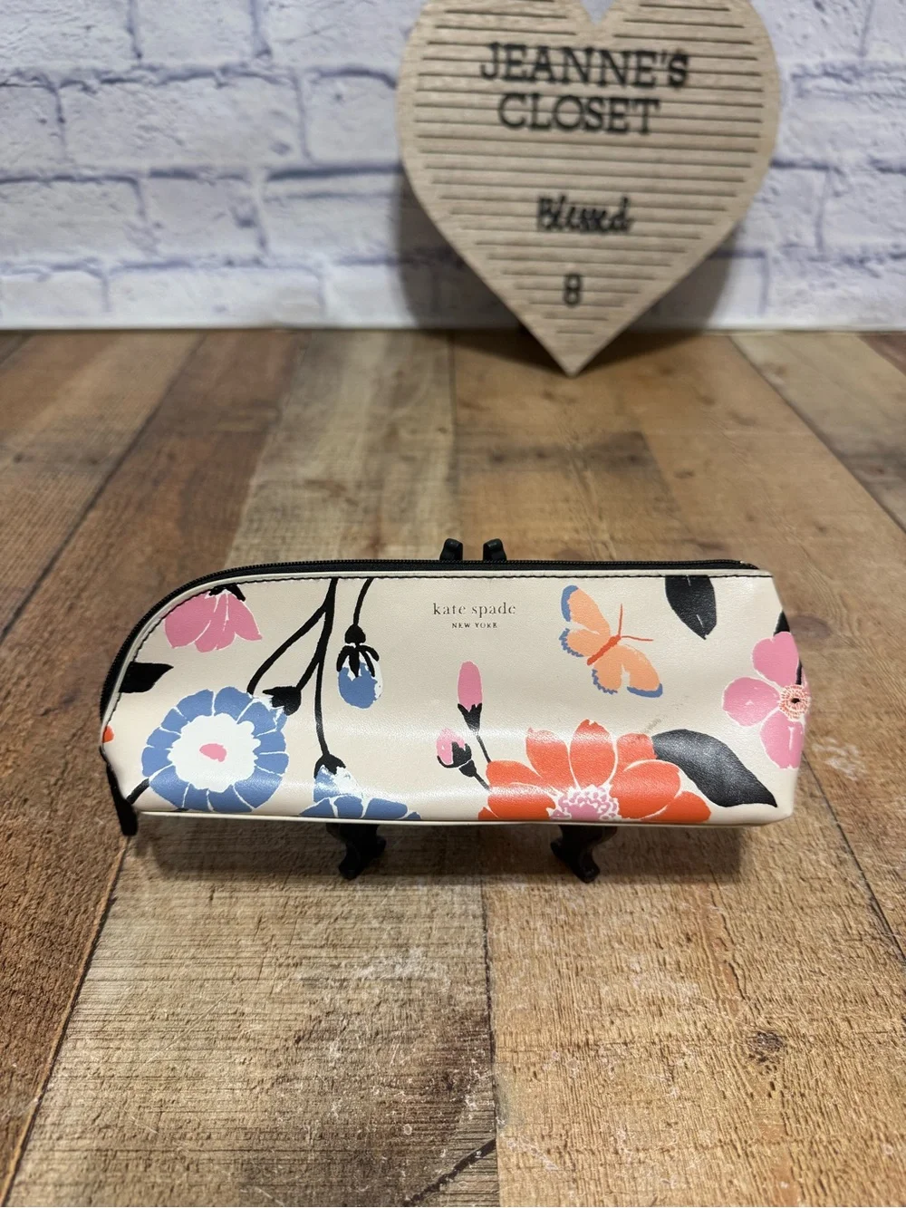 Kate Spade Floral Garden Pencil Case Pre owned condition  Very minimal signs of